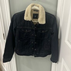 Boys jean jacket with sherpa lining. Extra warm. Size L. New w tags